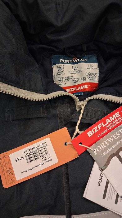 Nowa kurtka robocza PORTWEST – trudnopalna, odblaskowa, Rozmiar L