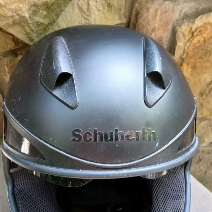 Мото шлем Shuberth.