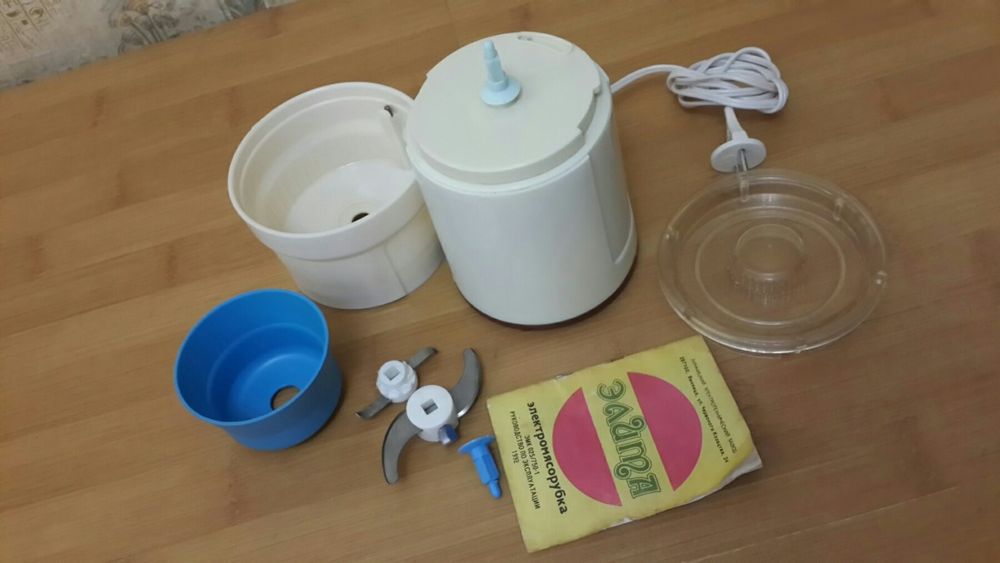 М'ясорубка, соковижималка