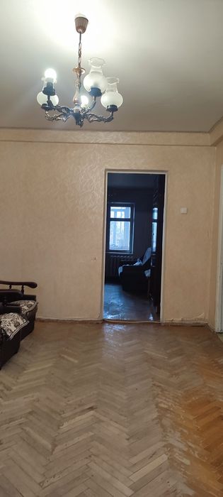 Є-відновлення. Продаж 3к квартири по вул. Київська,5 м. Вишневого