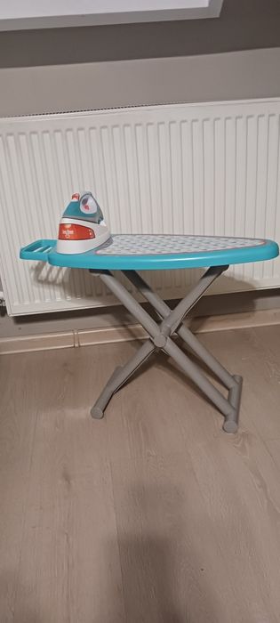 Zabawka:) Smoby deska do prasowania i żelazko.