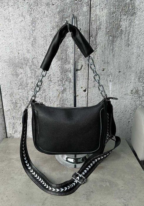 Для нареченої на подарунок або свекрухи