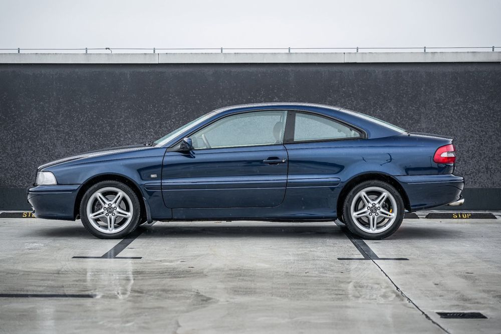 Volvo C70 VOLVO C70 Coupé 2.3 T5