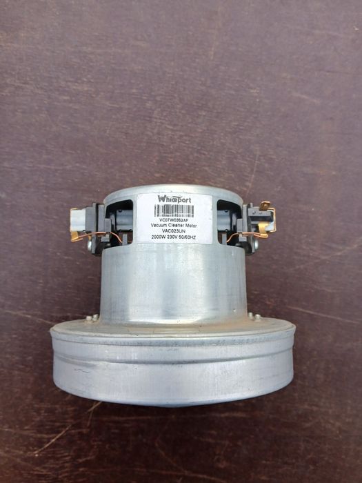 Продам  електро двигатель