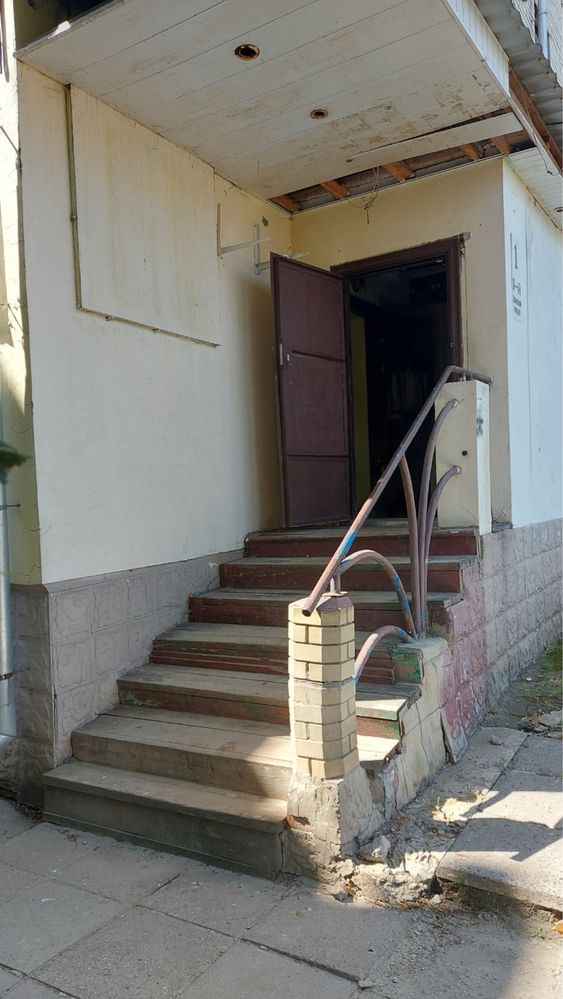 Оренда нежитлового приміщення 43 кв.м., пров.Золочівський 1й,буд.1