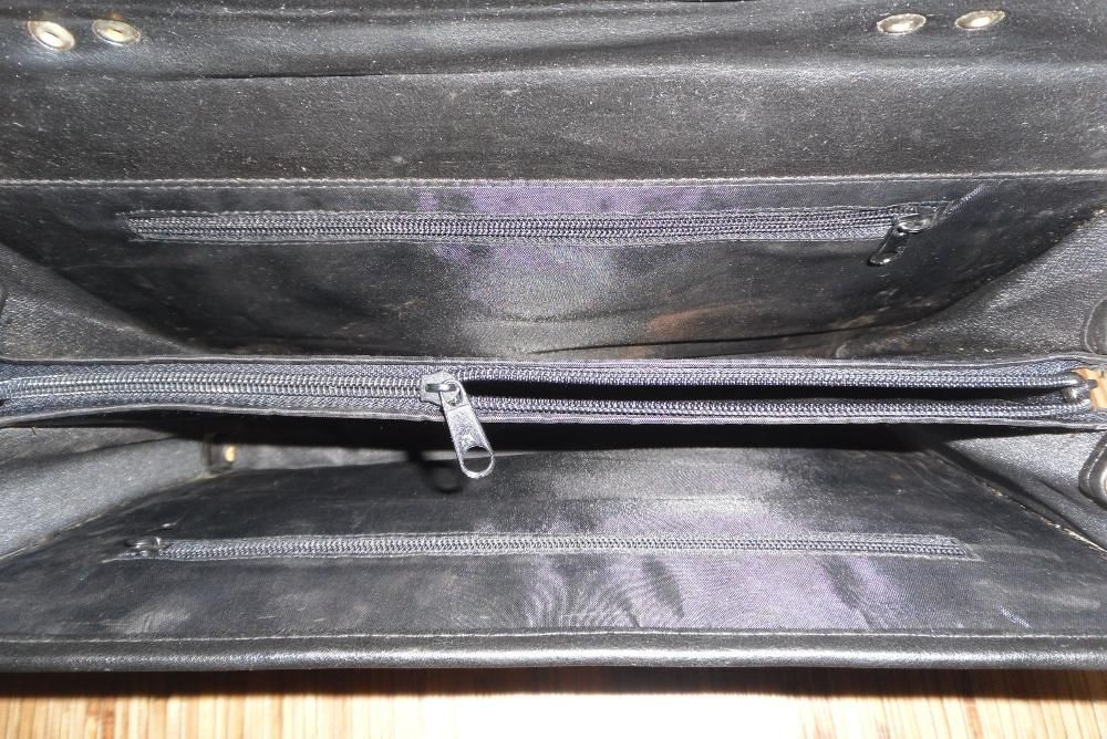 Портфель деловой кожаный