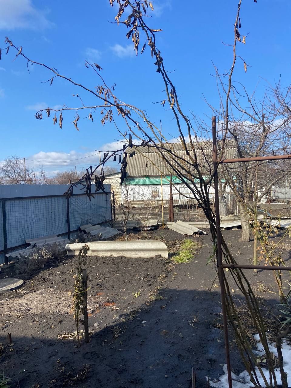 Продам пол дома в Чугуеве