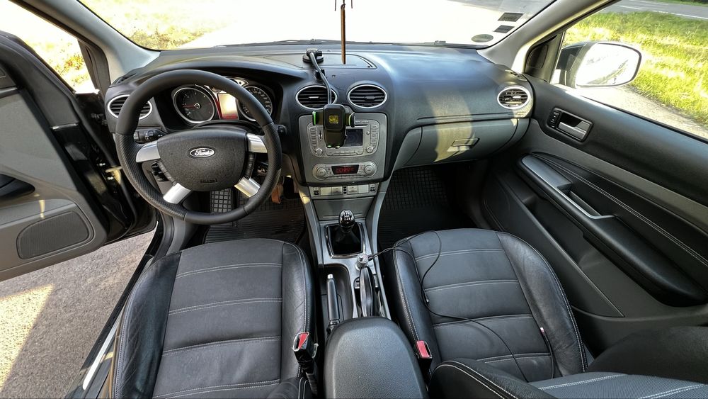 Ford Focus …………..