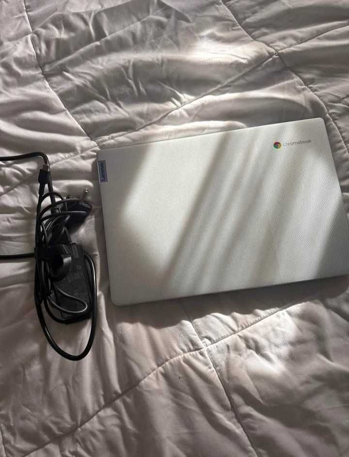 Computador Portátil Lenovo IP slim 3 Chrome 14M868