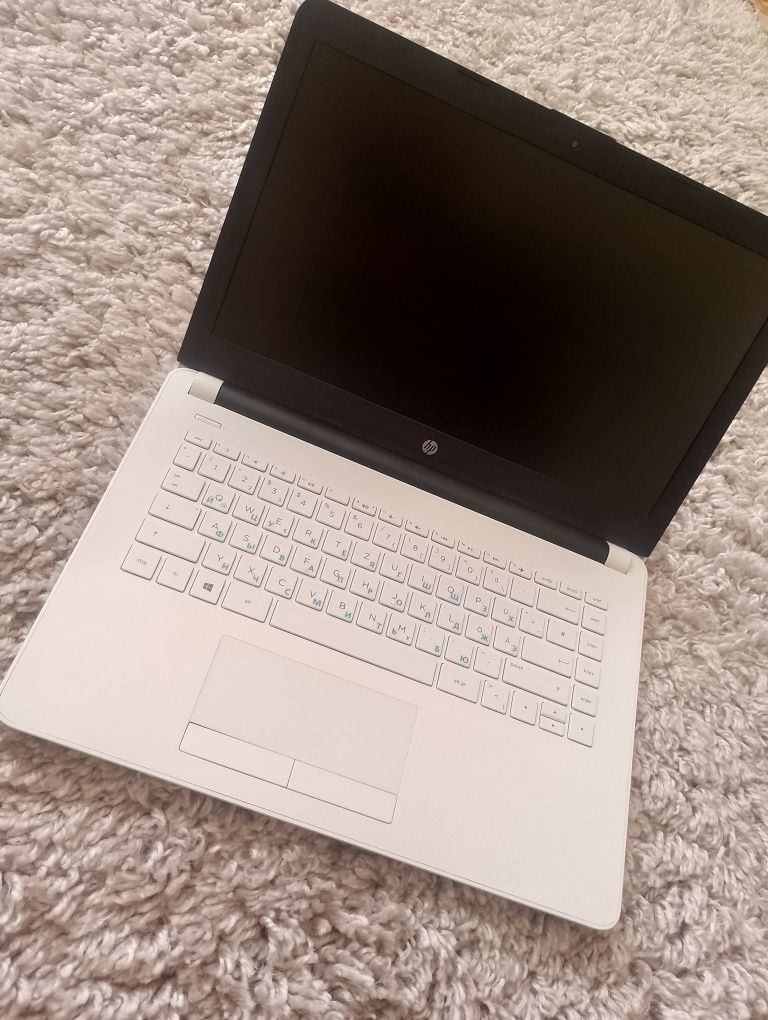 Ноутбук hp 2022 рік новий/ssd120gb/4озу/14дюймів/батарея 3-6 годин