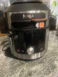 Sprzedam multicooker Ninja