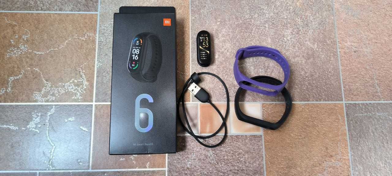 Фітнес браслет Xiaomi Mi Band 6 + ремінці в подарунок