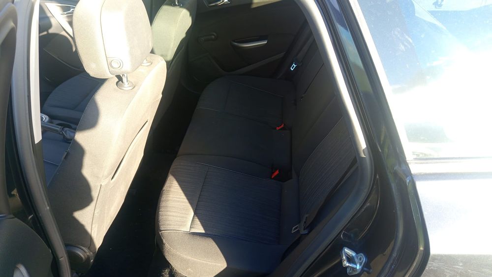 Astra j kombi 2010 rok 1.7 CDTI