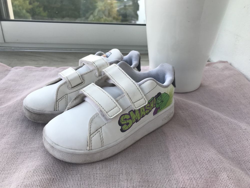 Śliczne buty Adidas Hulk super hero marvel