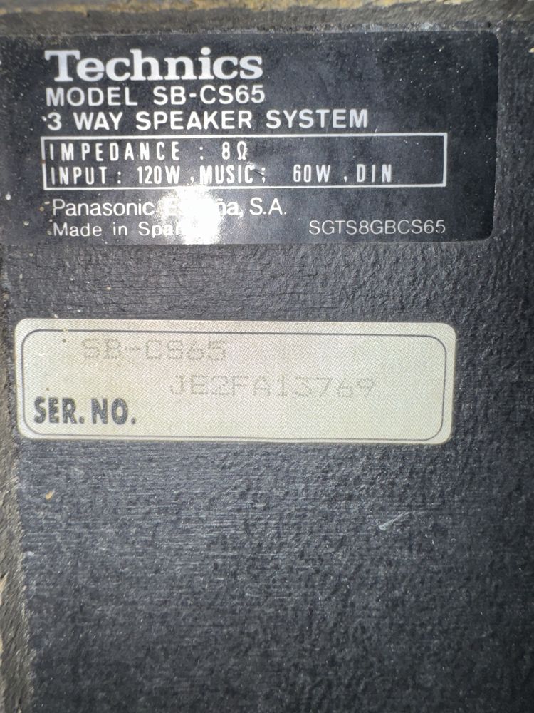 Colunas Technics Model SB-CS65