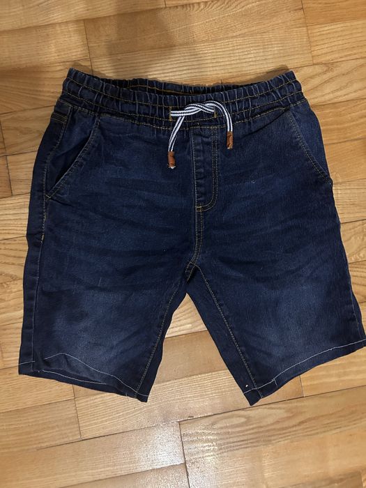 Джинси та джинсові шорти