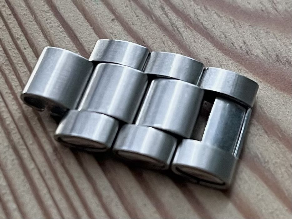 Orient Titanium CN-EV07-C0-CA, ogniwa do bransolety zegarka