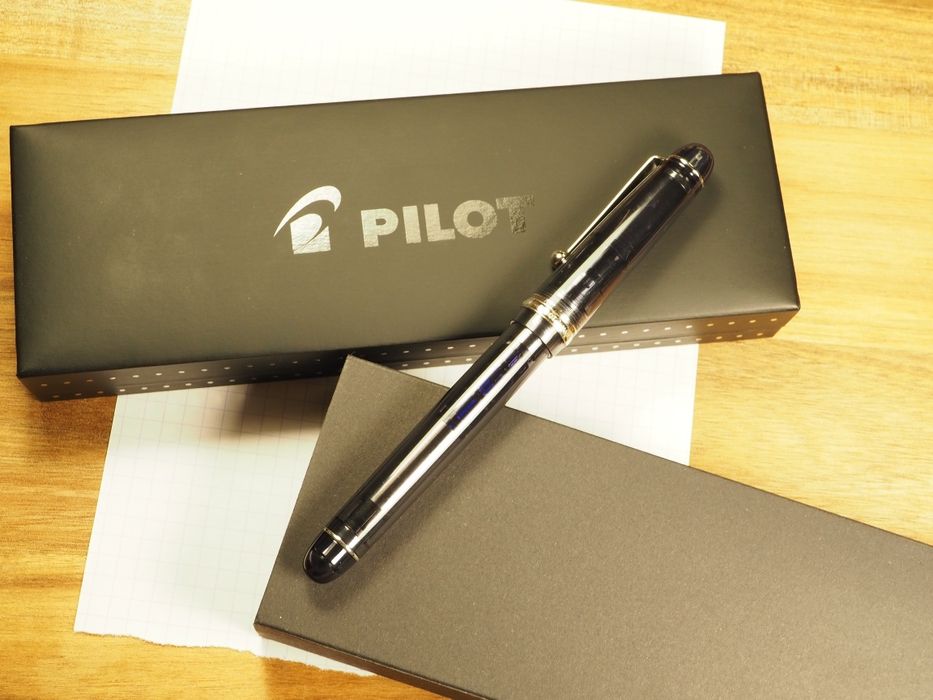 Pilot Custom 74 stalówka F 14k, dymne