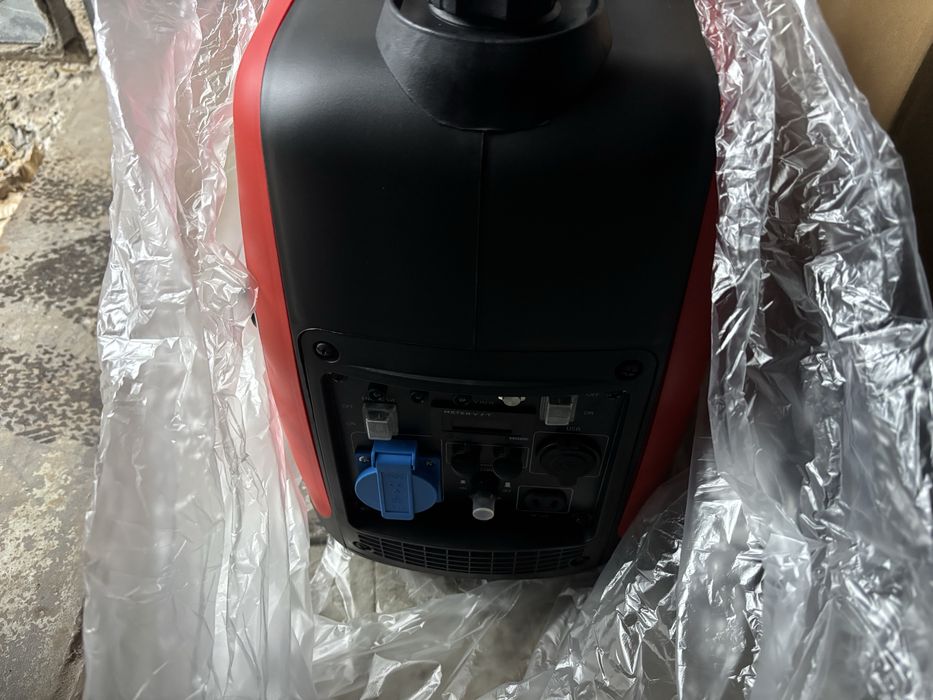 Інверторний генератор 3 кВт + подарунок