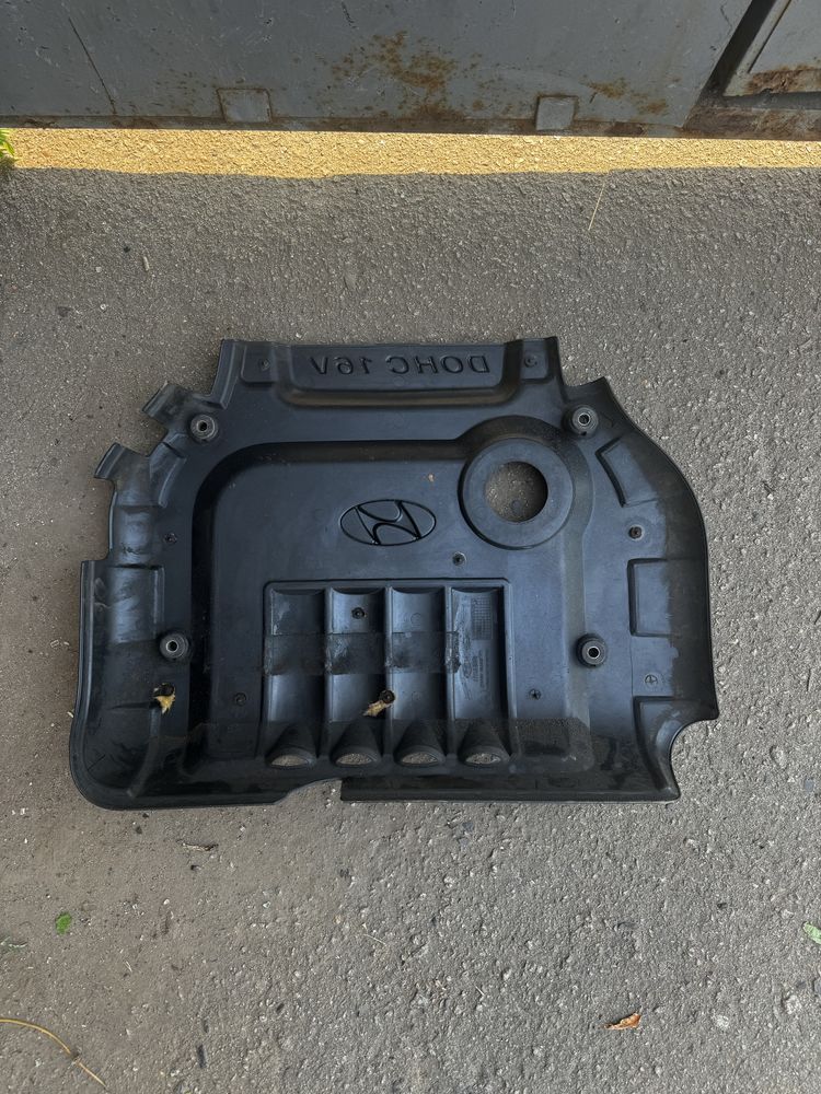 Крышка двигателя Hyundai Sonata 4