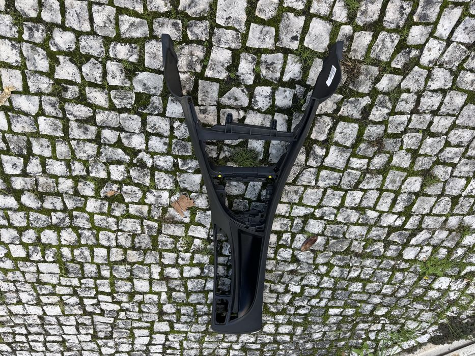 Vendo consola bmw e81 2010 esta impecavel