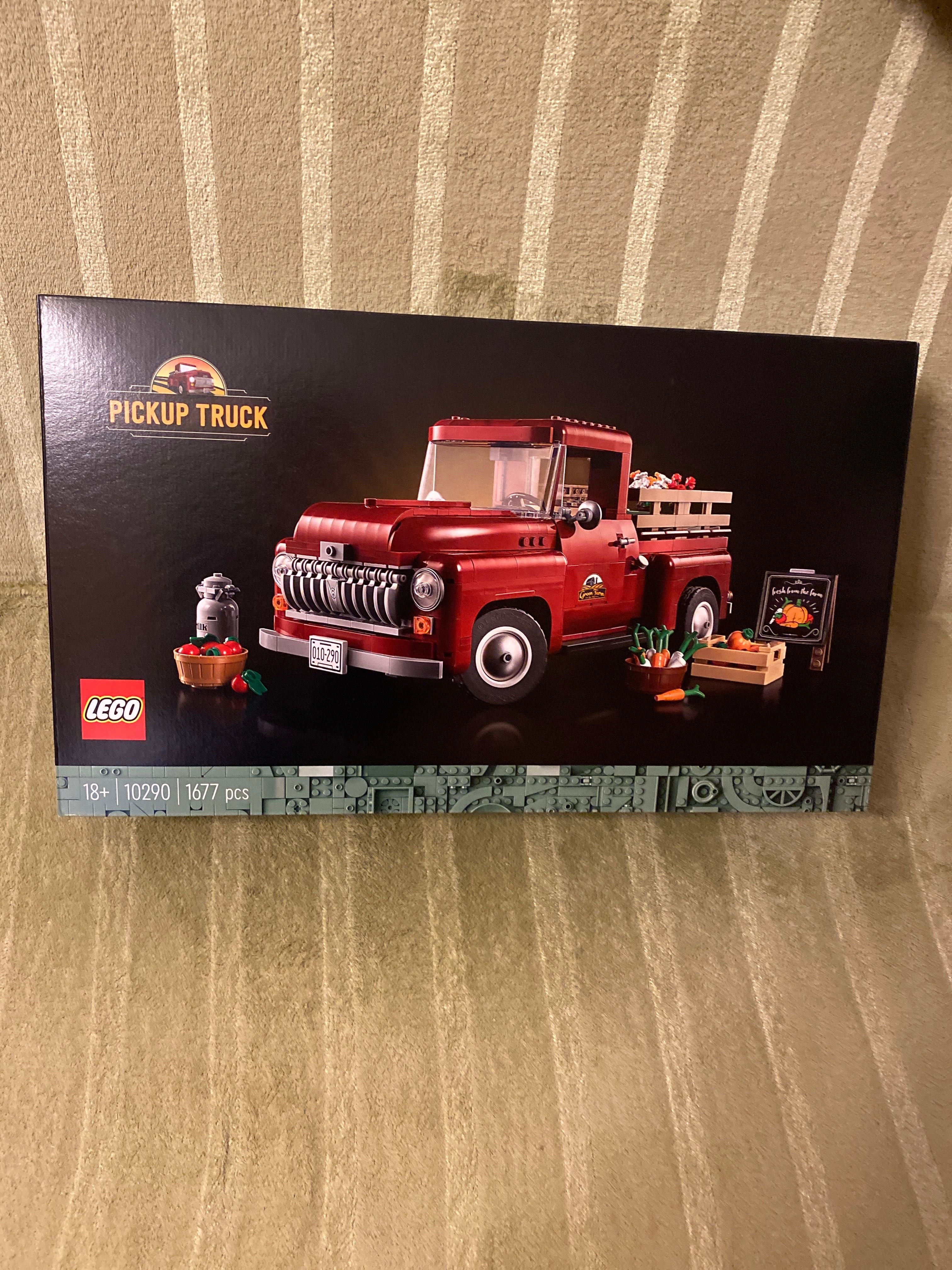 Lego creator expert 10290 pickup truck
