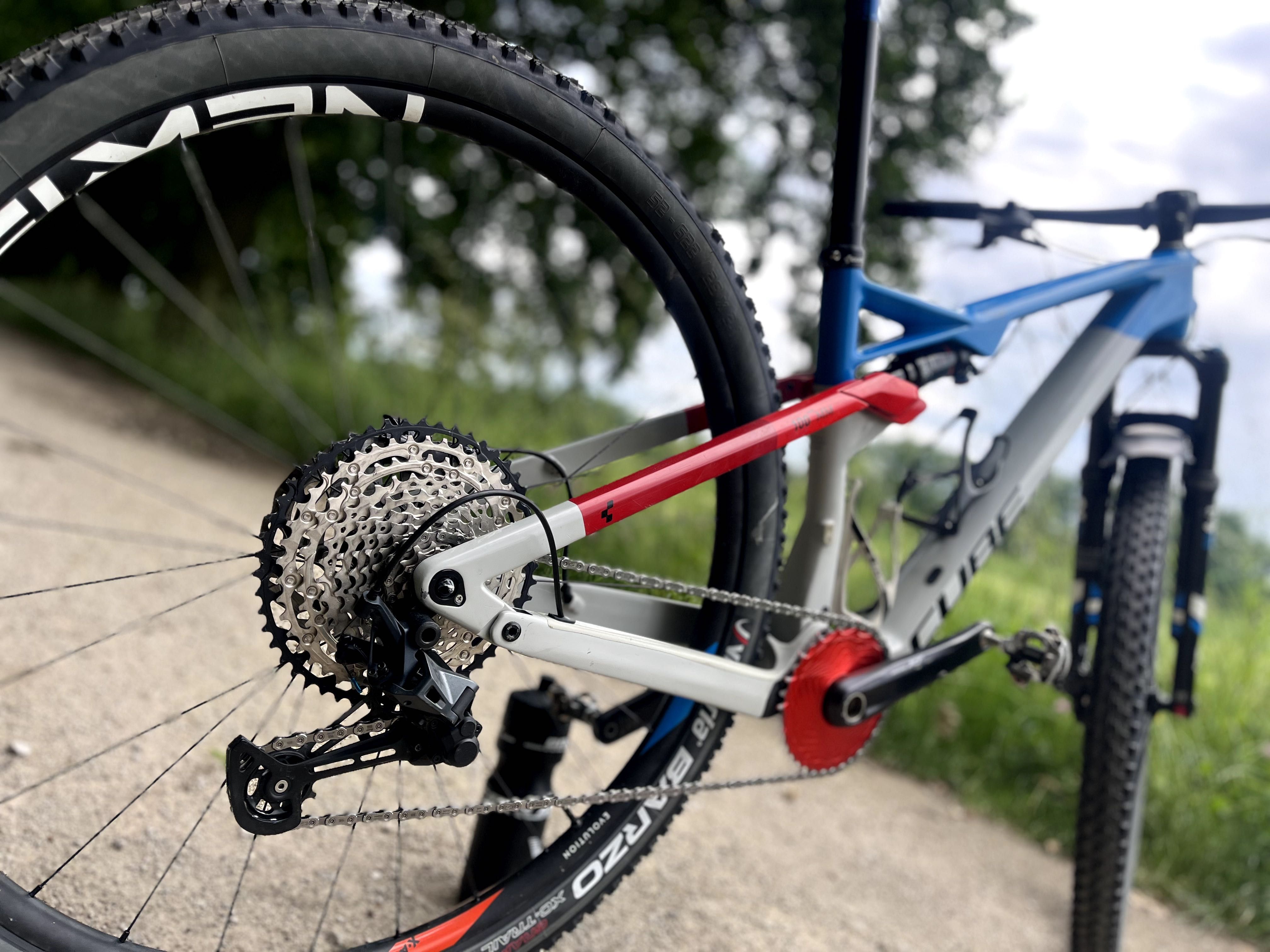 Cube AMS rozmiar M (168-178cm), 10.9kg