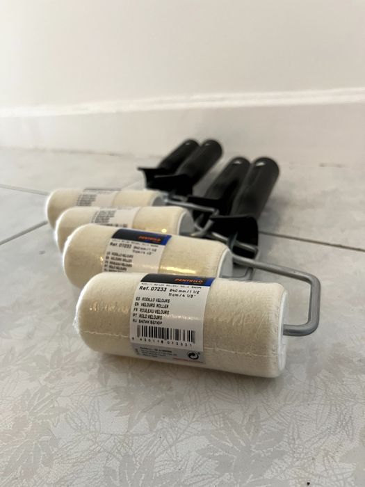 Rolo de Pintura PENTRILO Envernizar Velour (11 cm)