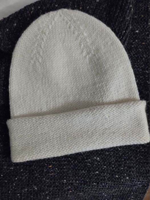 Шапка осіння. Напіввовна