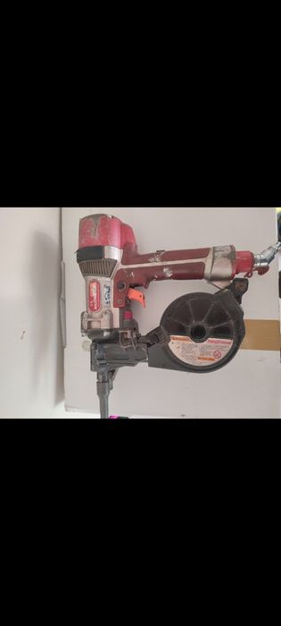 Gwoździarka pneumatyczna wysokociśnieniowa do betonu i stali HN25C/15-