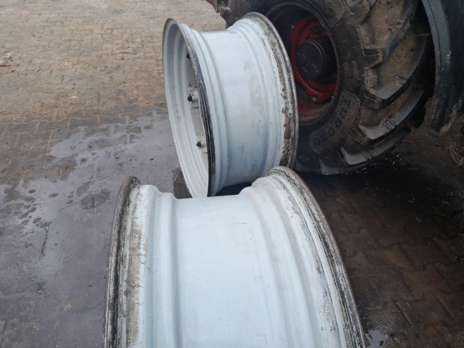 Felgi 15x34 deutz fahr