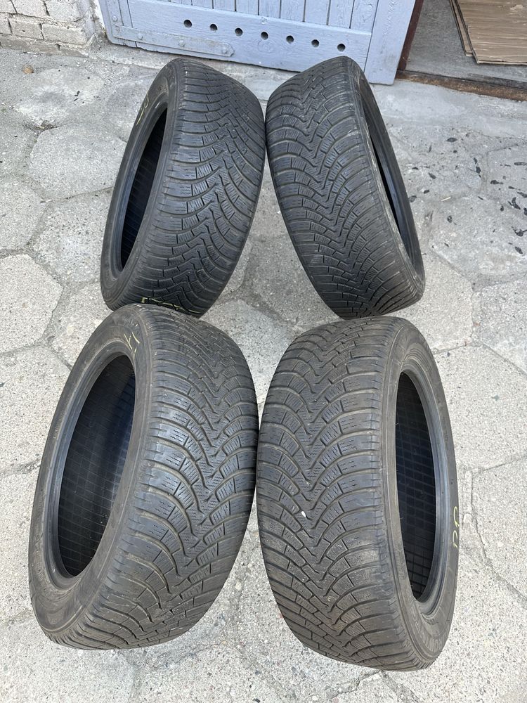Opony zimowe Falken Eurowinter HS01 215x55r17 2021r 4szt 6,5 mm