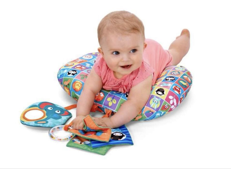 Подушка-ігровий центр "Tummy Time" Chicco