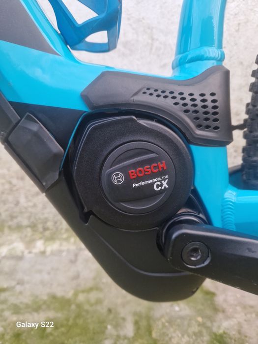 Bicicleta cube reaction pro