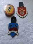 MILITAR-crachás militares antigos e raros