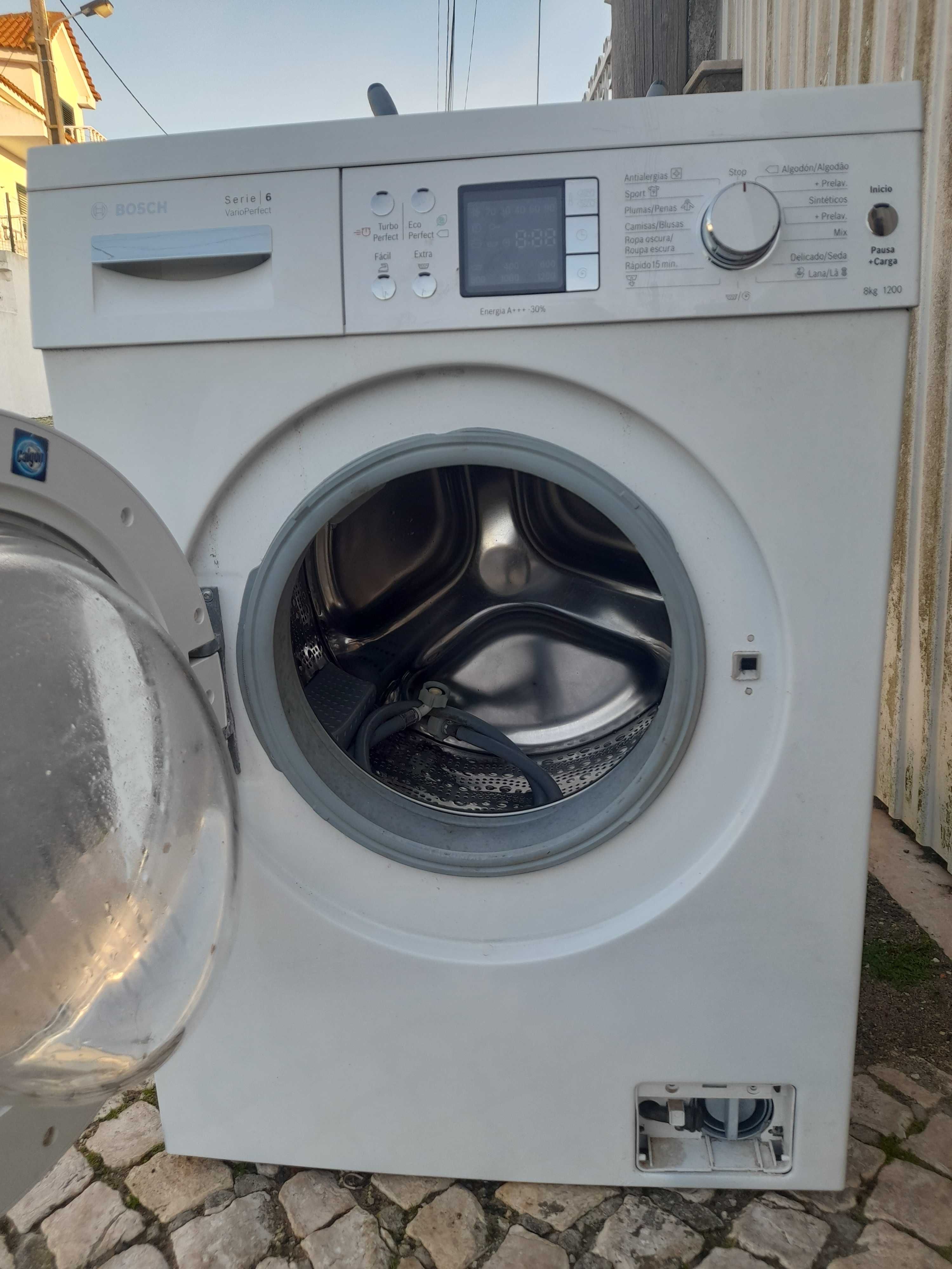maquina de roupa Bosh seri 6 1200 8 quilos como nova