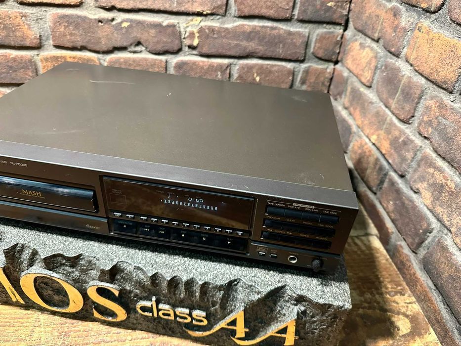 Odtwarzacz CD Technics SL-PG 300