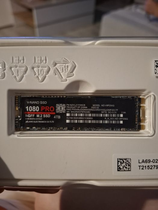 Dysk wewnetrzny SSD 4TB