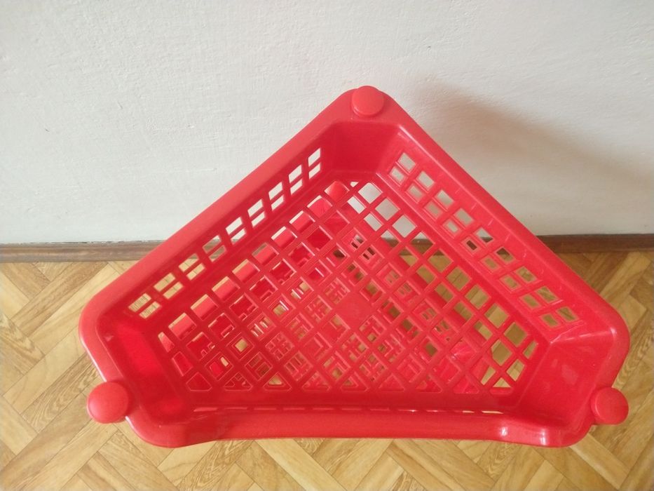 Regał narożny lazienkowy