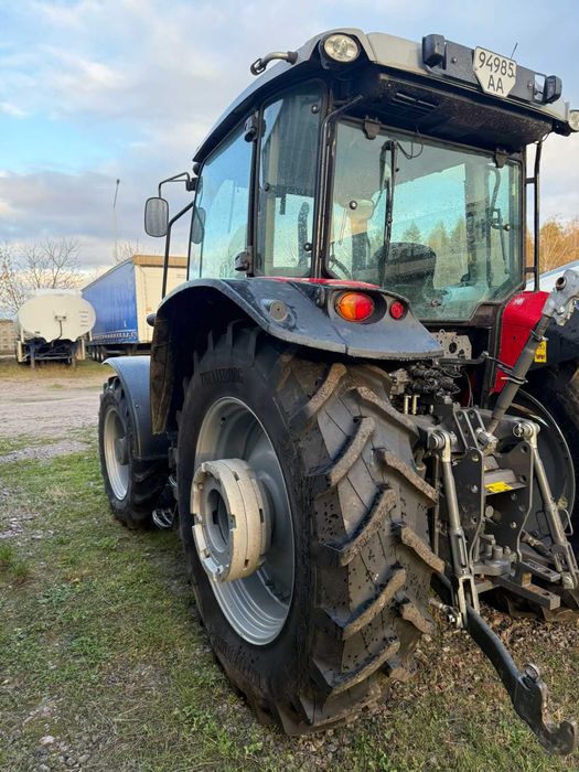 Продам Трактор Massey Ferguson MF6713