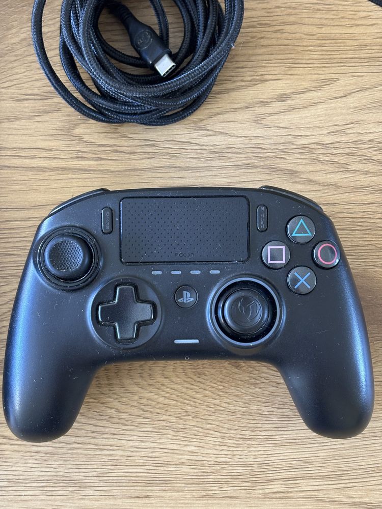 Ps4 Slim 500gb e Ps4 Revolution Pro Controller 3