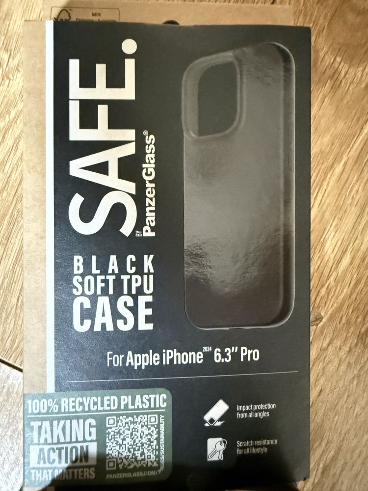 Etui iphone 16 pro Panzerglass