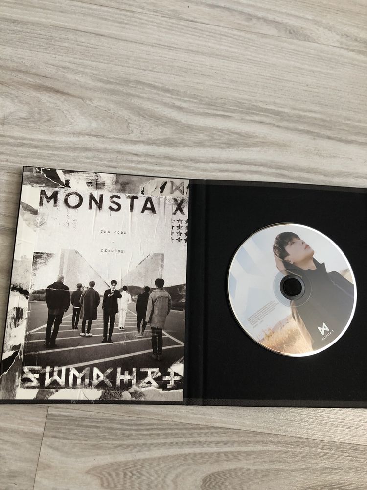 Sprzedam album monsta X