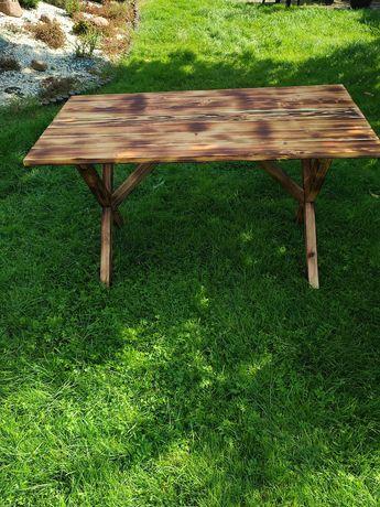 stół ogrodowy drewniany opalony opalany