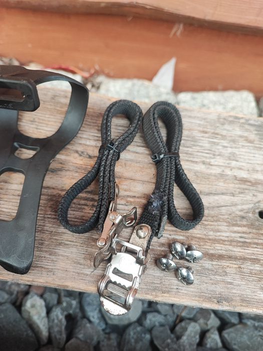 Noski na pedały rowerowe Shimano Retro MTB