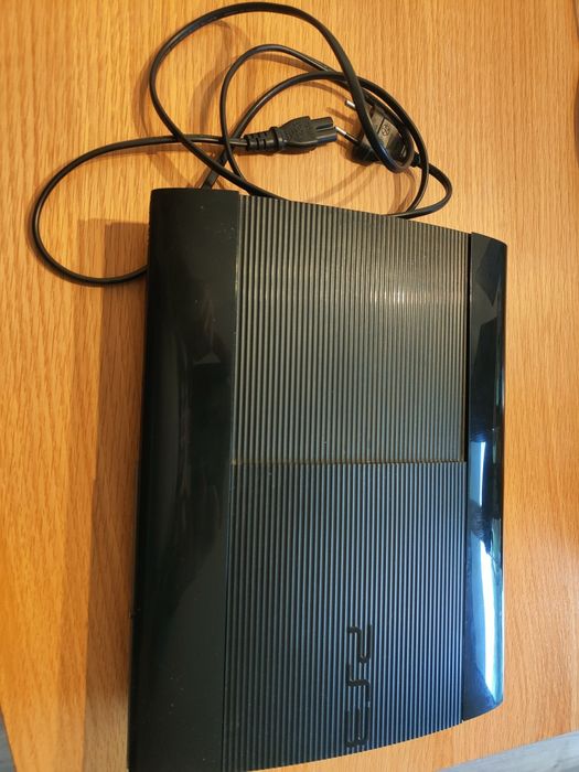 PlayStation 3 super slim 500gb