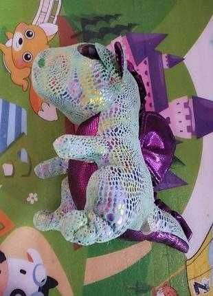 Мякі іграшки на вибір