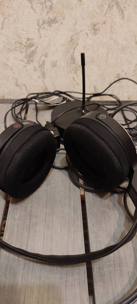 Навушники наушники Sony MDR-RF810RK