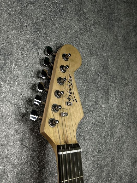 Электрогитара deviser lg-1