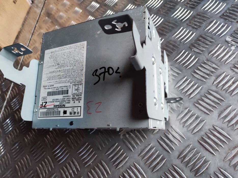 Zmieniarka  radio Nissan 370Z